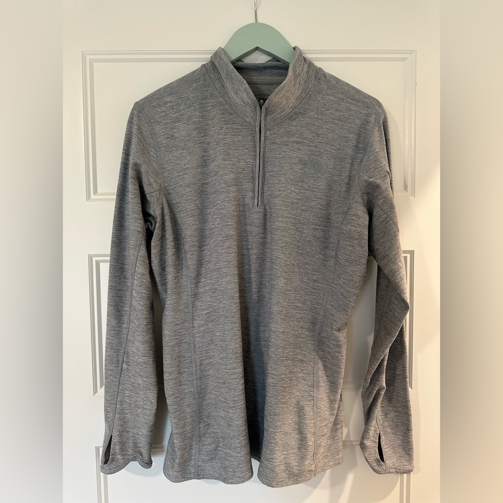 The North Face Pullover Womens xtra large grey 1/4 Zip Mock Neck